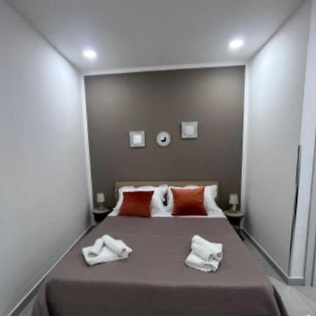 Le Stanze Di Rosalia Bed & Breakfast Palermo Exterior photo
